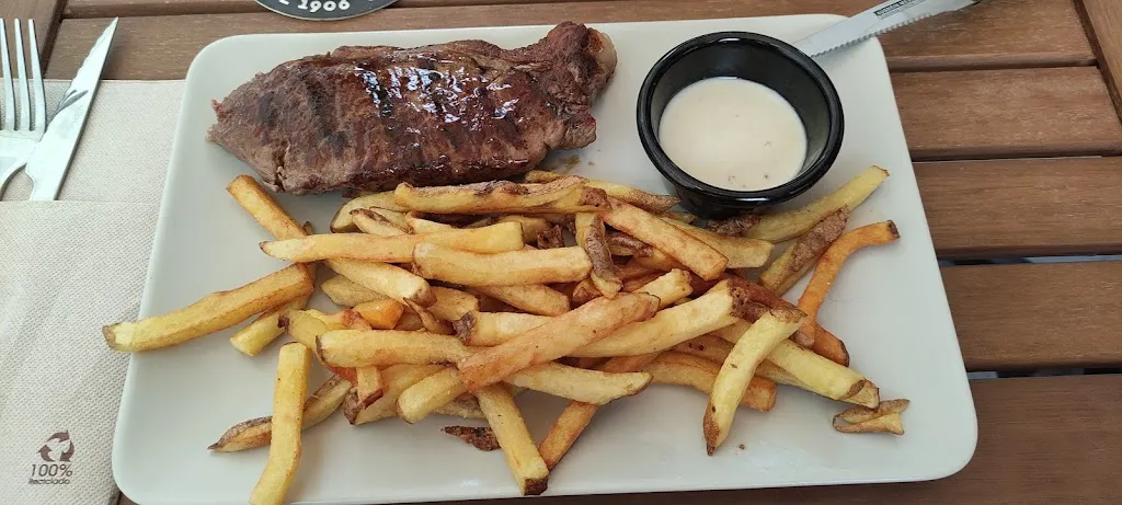 Goran Košutić_Bar Bocata's_Tossa de Mar_recensione