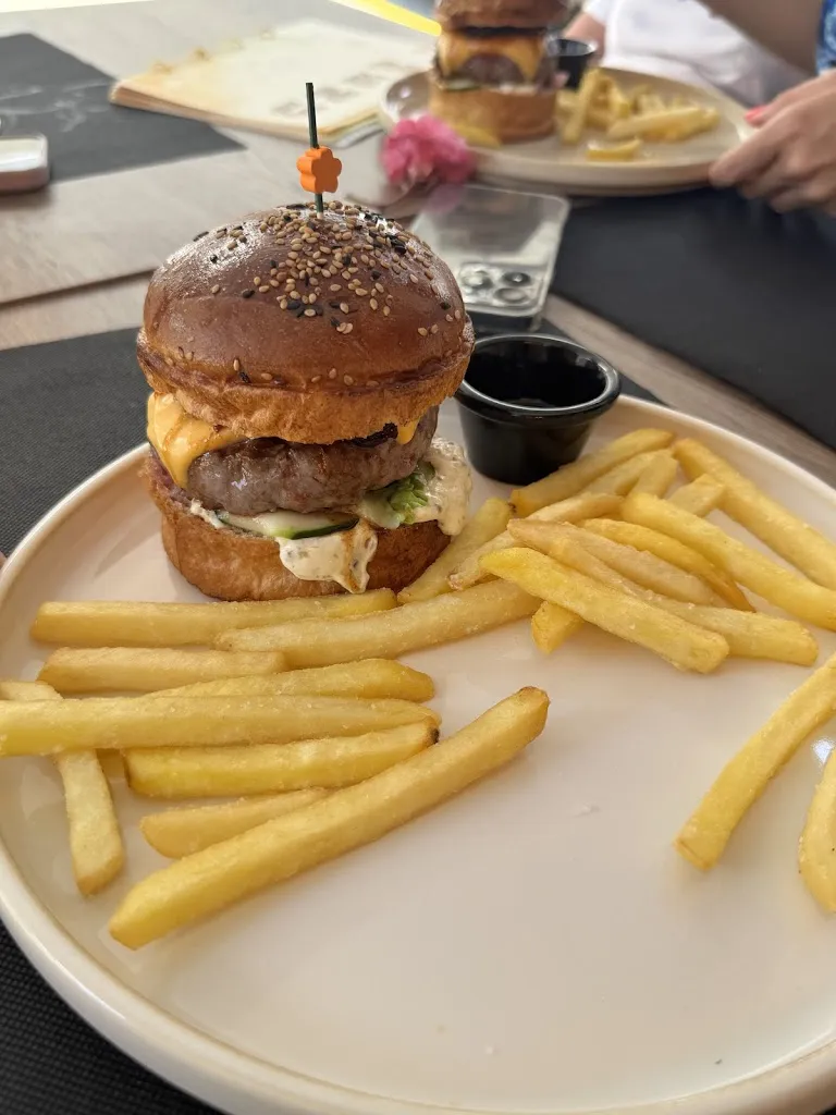 Natalia Borodina_MOLTACARN_Tossa de Mar_review