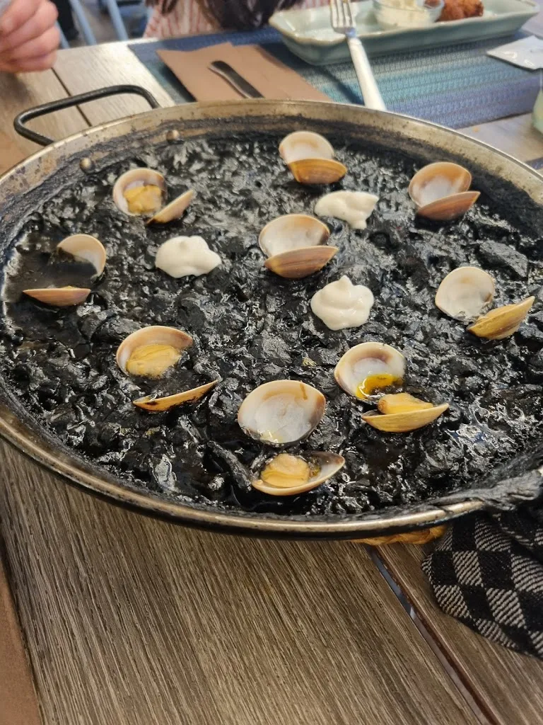 Mahjabeen Brammall_Restaurant Sa Barca_Tossa de Mar_review