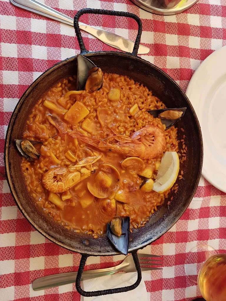 Menu_Restaurant L'Ajustada_Tossa de Mar_image_5