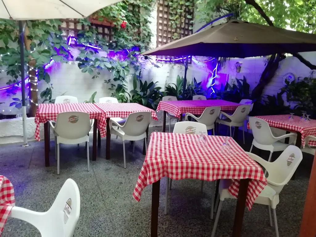 Restaurant L'Ajustada_Tossa de Mar_slider_image_1