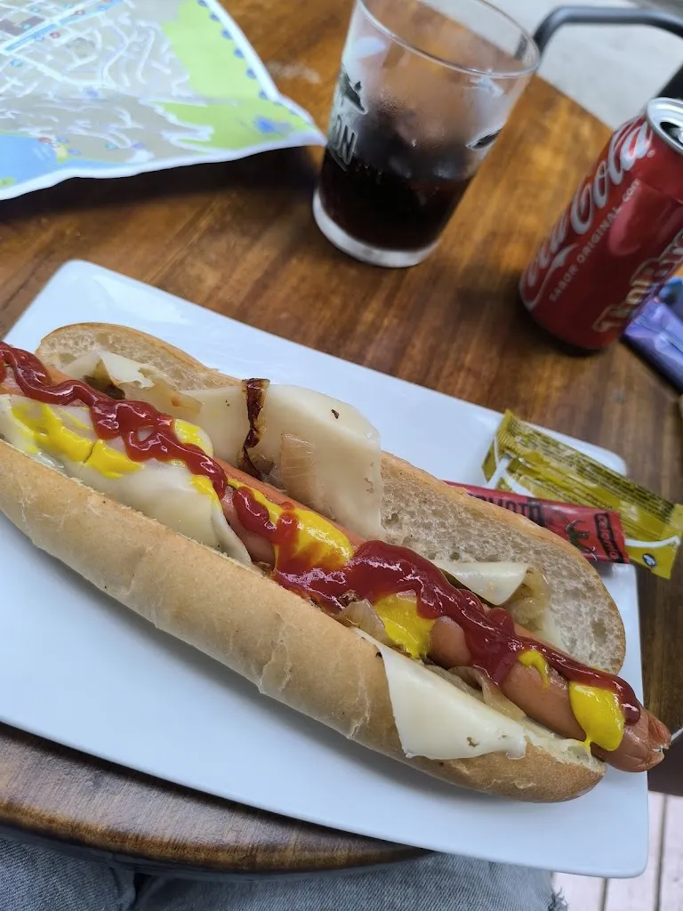 Ania M_Bar Savoy_Tossa de Mar_review