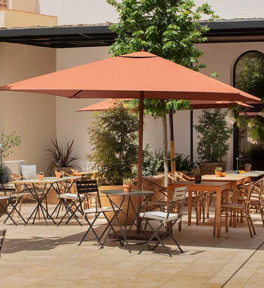 The Patio Restaurant. Hotel Elisabeth by the Sea_Tossa de Mar_slider_image_3