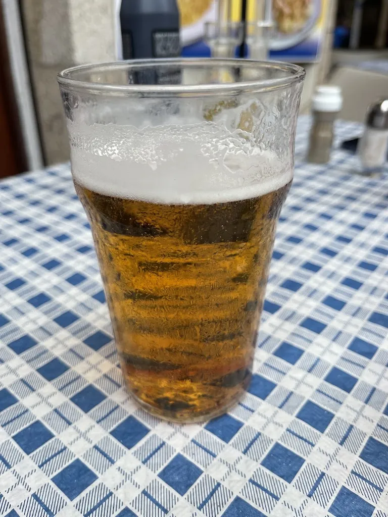 Alexey A. Zakevich_Restaurant Pizzería Bar Lluís_Tossa de Mar_recensione