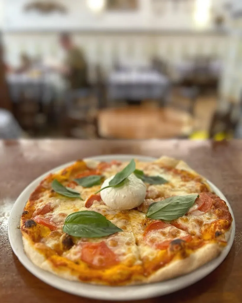 Restaurant Pizzería Bar Lluís_Tossa de Mar_slider_image_3