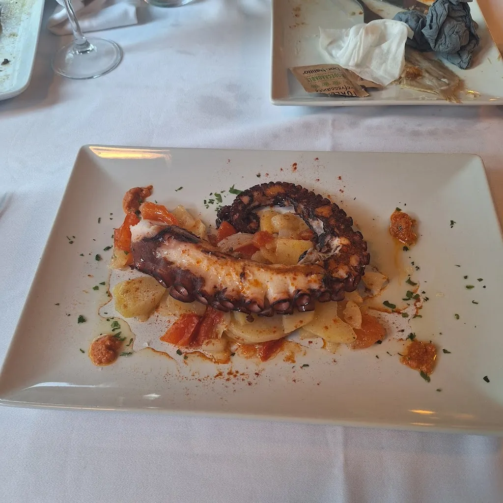 Grant Donaldson_Restaurant Las Rías_Tossa de Mar_review