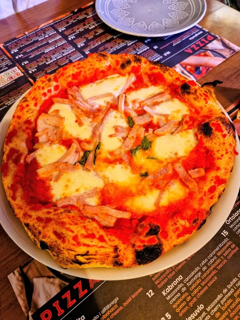 Andy Nightingale_Pizzeria & Brasa Tatarà_Tossa de Mar_recensione