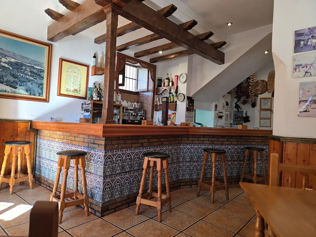 Restaurante El puente restaurant in Alpujarra de la Sierra