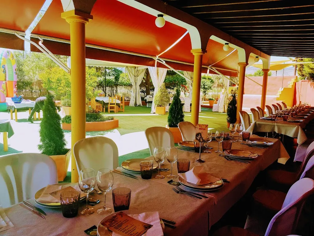 MESÓN PATA NEGRA restaurant in Baza