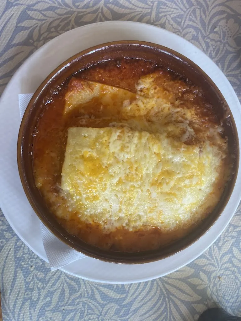 Anna Fracisz_Restaurante La Parra_Baza_review