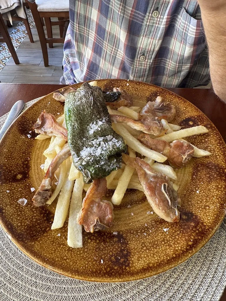 Anne S_7Monjas_Baza_review