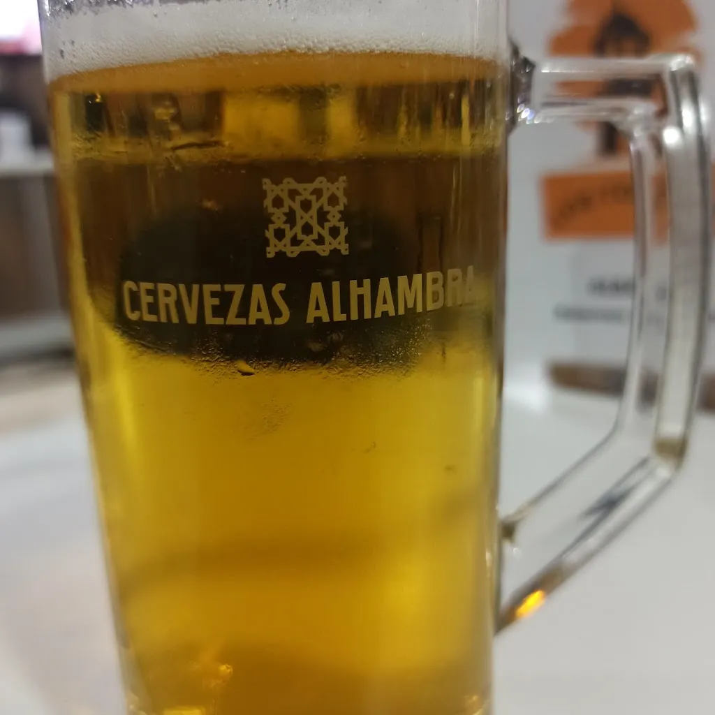 Jarosław Kowalewski_Cervecería LosTorres II_Albolote_review