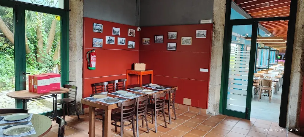 Restaurante O Carrabouxo - Estación de Cambre restaurant in Cambre