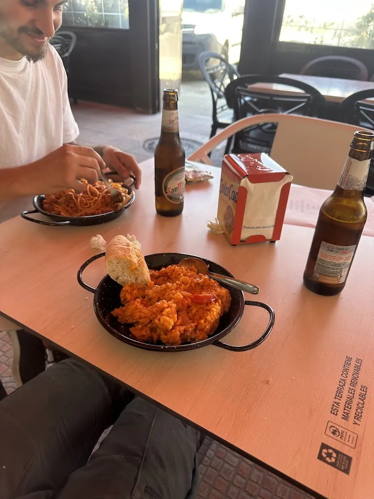 Jose Ferndz_Cafeteria Veleta_Albolote_review