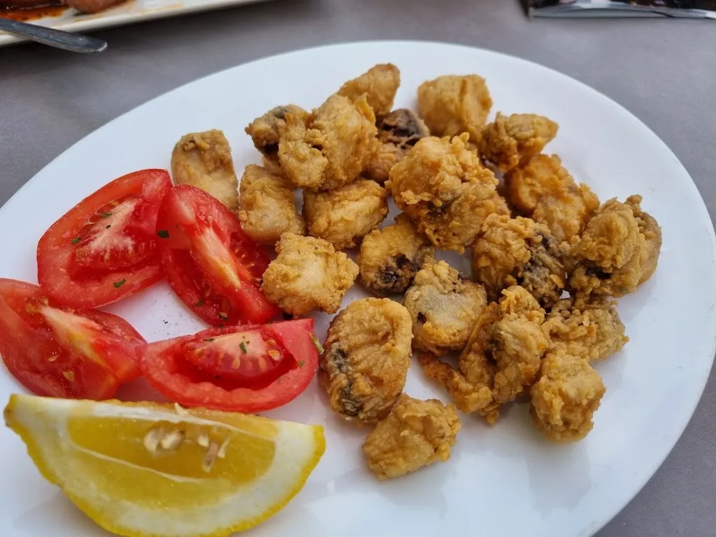 Mesón La Brocheta restaurant in Albolote