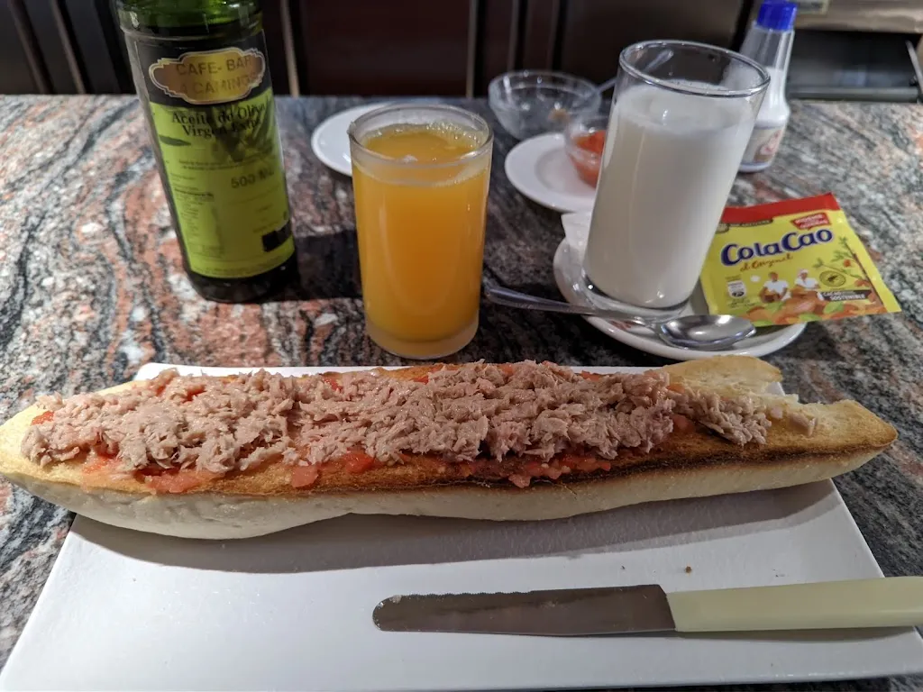 Mario Del Río Jurado_Bar Tres Calles_Albolote_recensione