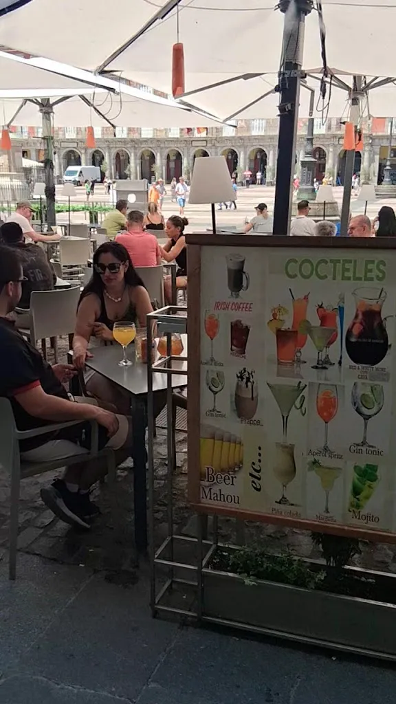 En Copa de Balón Enotaberna_Balones_slider_image_2