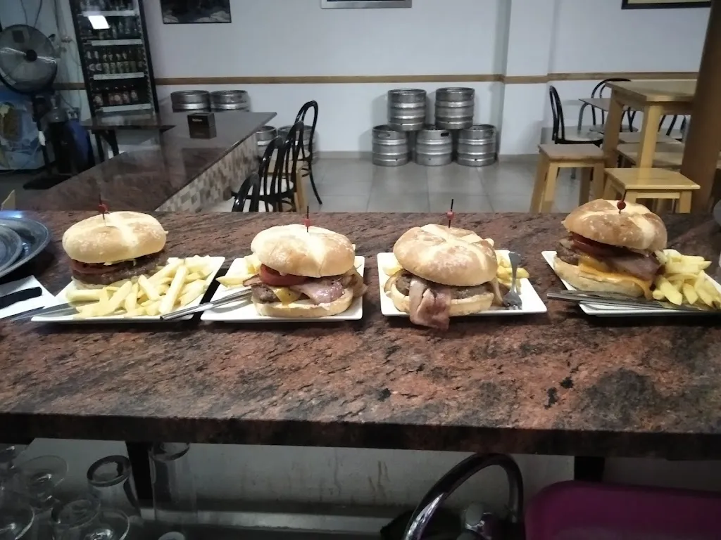 Menu_Bar Central_Benamaurel_image_2