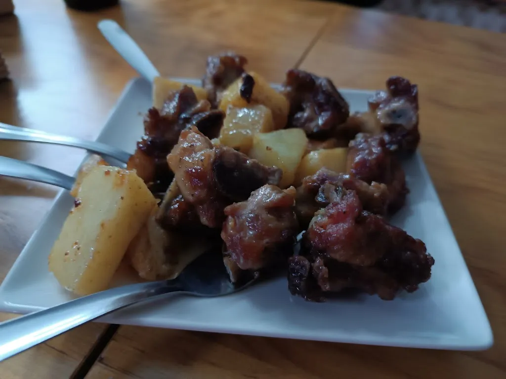 José Miguel Matesanz_Bar Central_Benamaurel_review