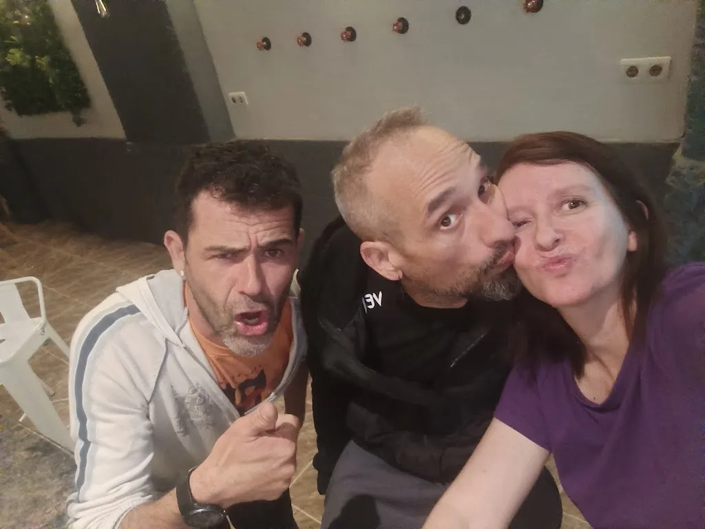 Mave_Pub Enigma_Benamaurel_review