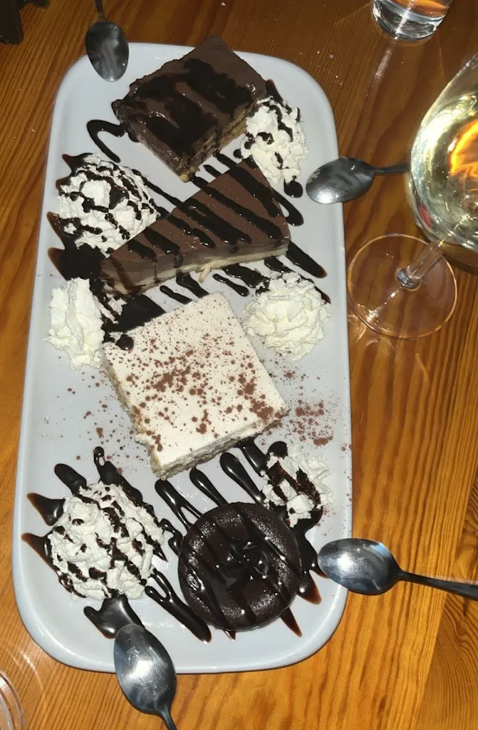 Alicia Miron_Meson Embrujo Andaluz_Benamaurel_review