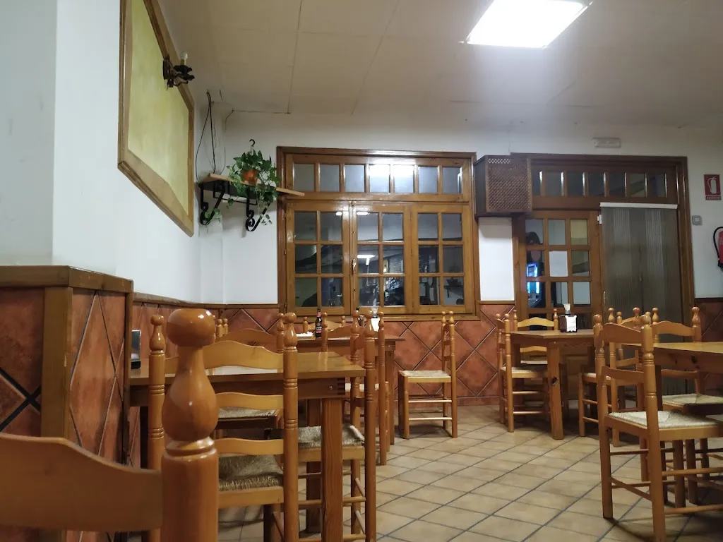 J. Ignacio S_Meson Embrujo Andaluz_Benamaurel_review