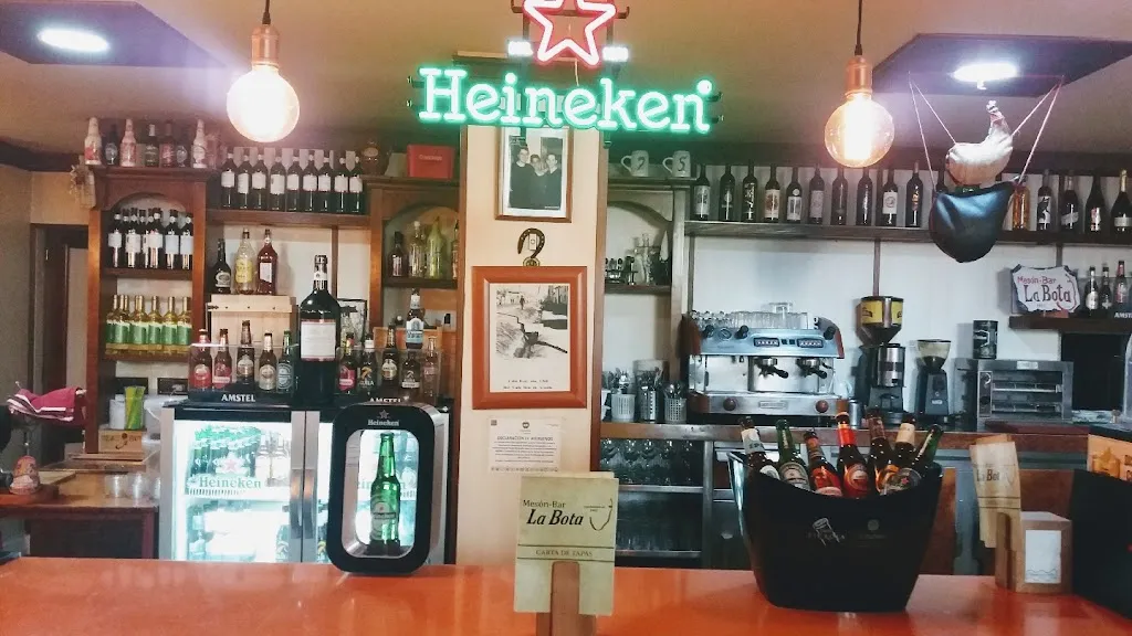 Mesón Bar La Bota restaurant in Armilla