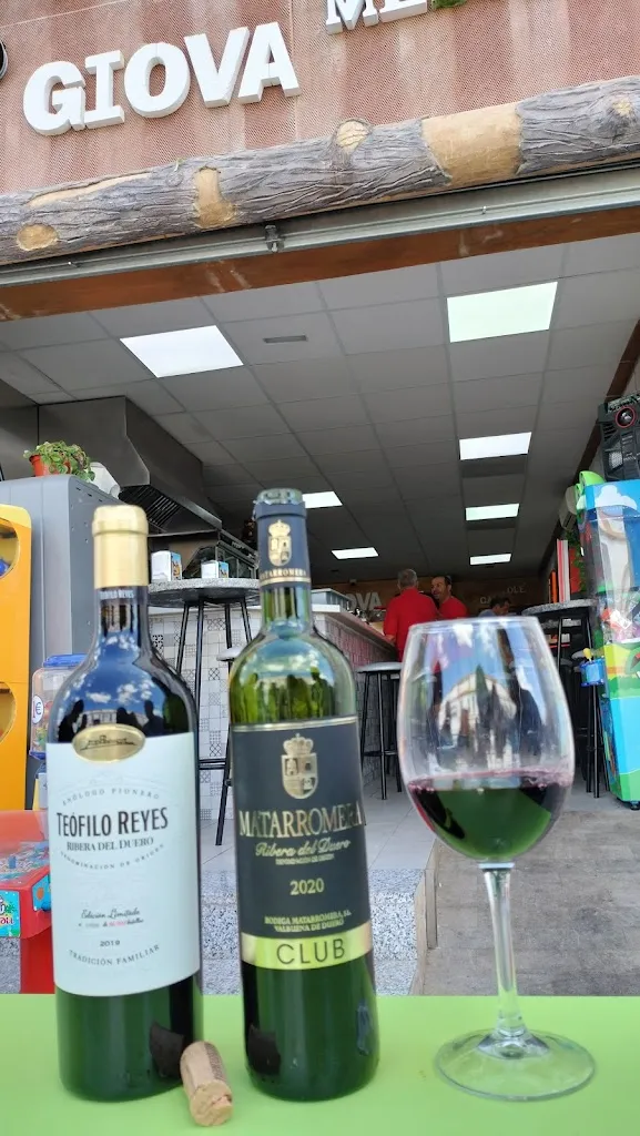 Lorena Roca_Giova Meson_Armilla_review