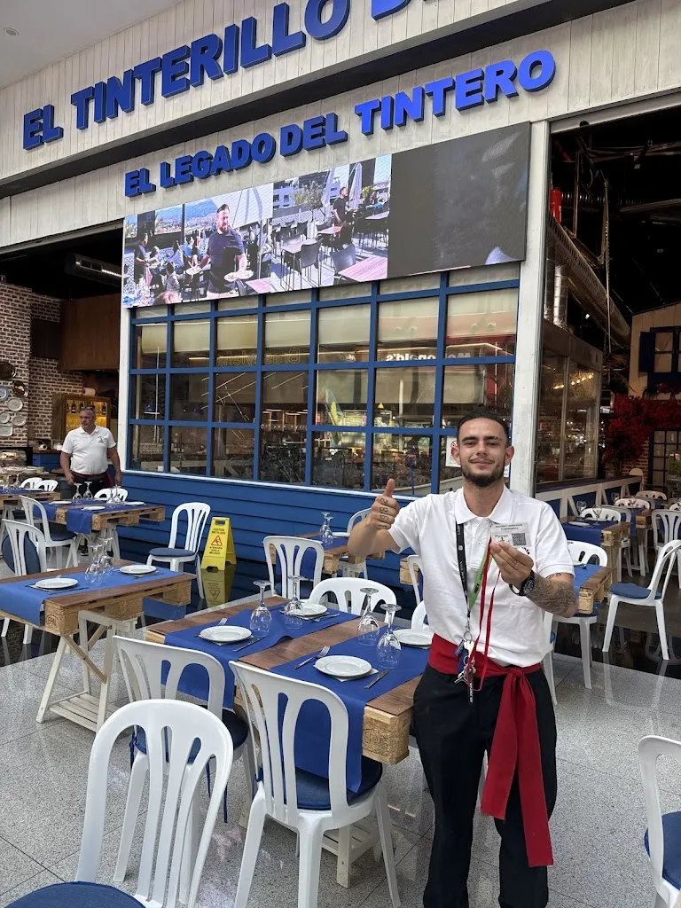 Hasnaa Mghari_El Tinterillo de málaga en Granada_Armilla_recensione