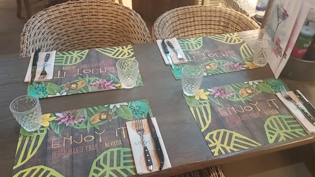 Restaurante Enjoy IT Granada_Armilla_slider_image_2