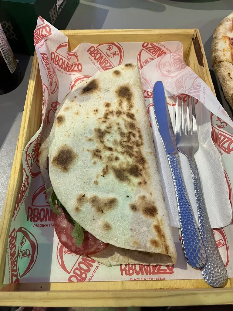 Julio López Torres_Pibonazzo Piadina Italiana | Armilla_Armilla_review