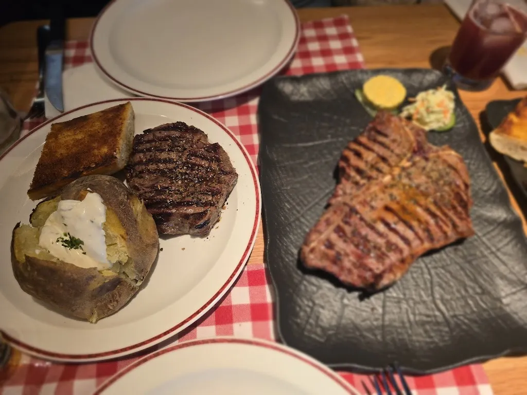 Menu_Block House Nevada Shopping_Armilla_image_5