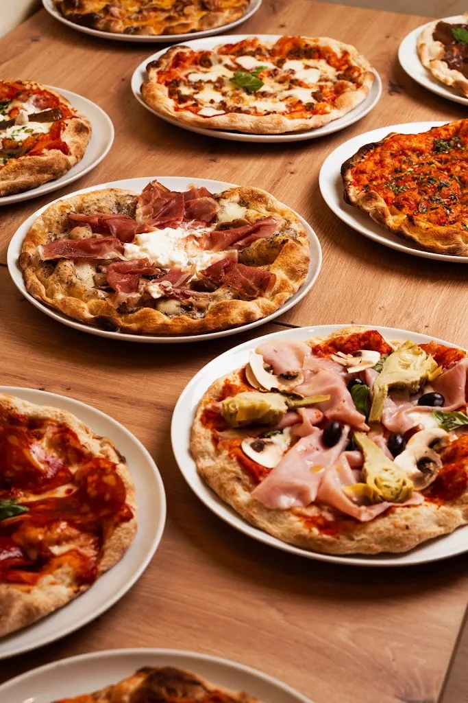 La Pizzeria By Pibonazzo_Armilla_slider_image_3