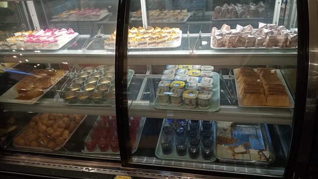 Retroville Q_M.WOK Nevada_Armilla_review