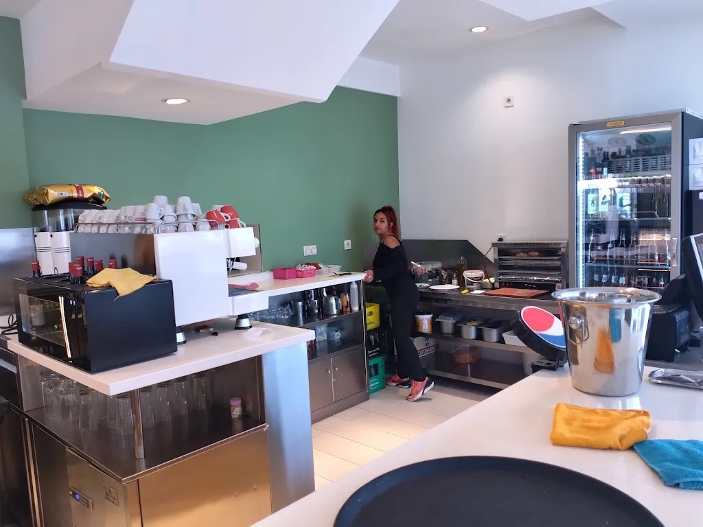 Restaurante Cafetería Nina_Armilla_slider_image_1