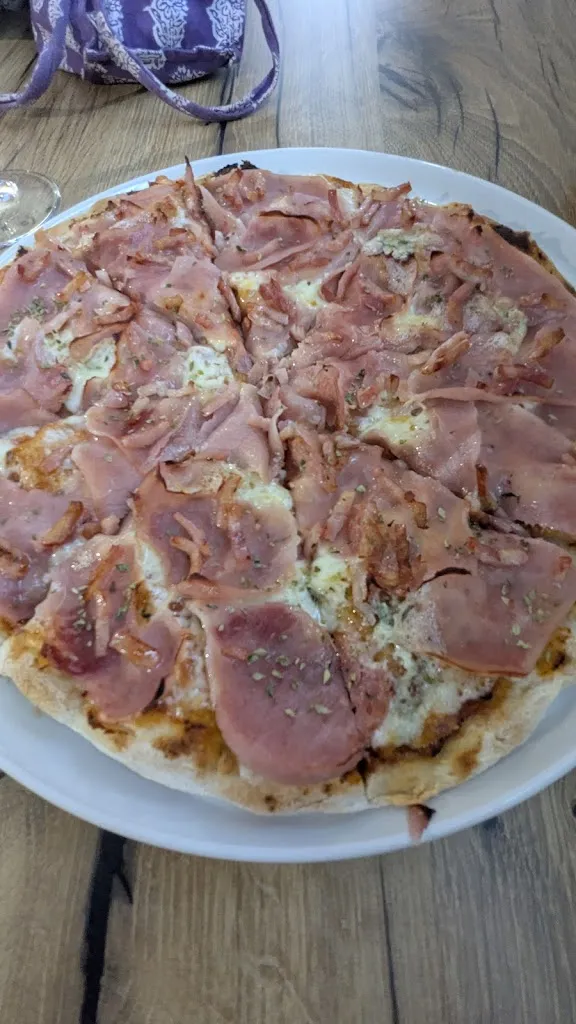 Laura Ugarte_Nuestro rincón_Bubión_recensione