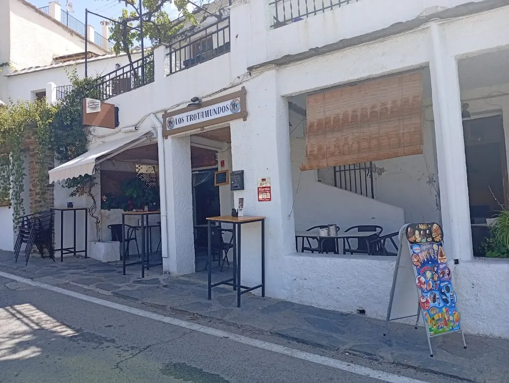 Restaurante - Bar Los Trotamundos en Bubión | Alpujarra_Bubión_slider_image_2