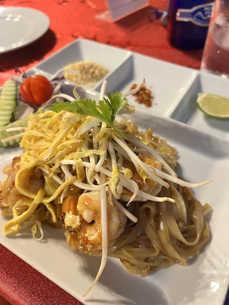 Giulia Cazzaniga_Thai Food Khon Kaen Alicante_Benalúa_review