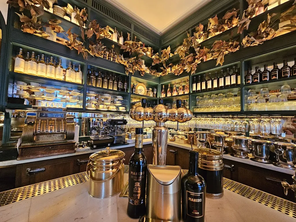 Manero Madrid - Claudio Coello_Aspe_slider_image_2