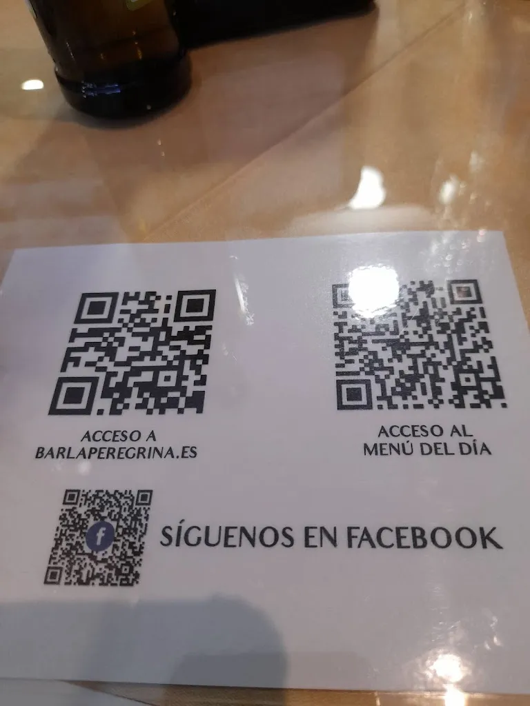 P Hall_Alhambra Cafe Bar La Peregrina Restaurante_Benalúa_review