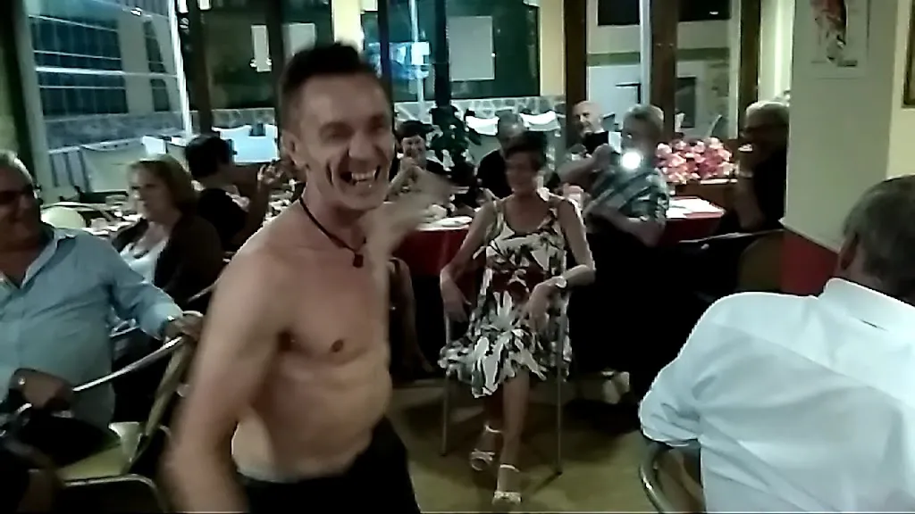 Café Bar Oufti_Almuñécar_slider_image_2