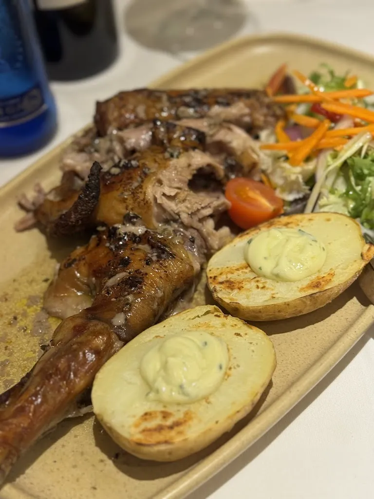 Sally Robinson_Mesón Gala_Almuñécar_review