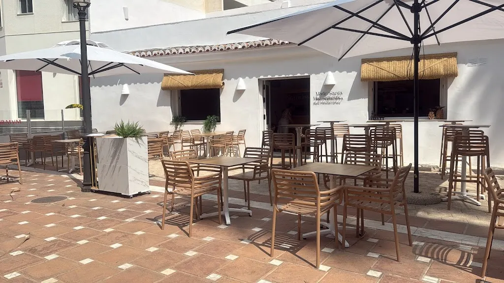 MadreSanta - Raíz Mexiterránea_Almuñécar_slider_image_1