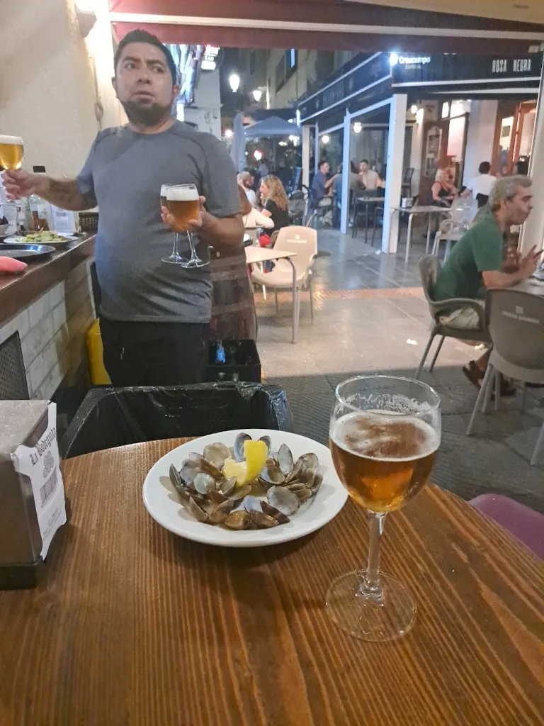 TARIK NK_La bodeguita_Almuñécar_review