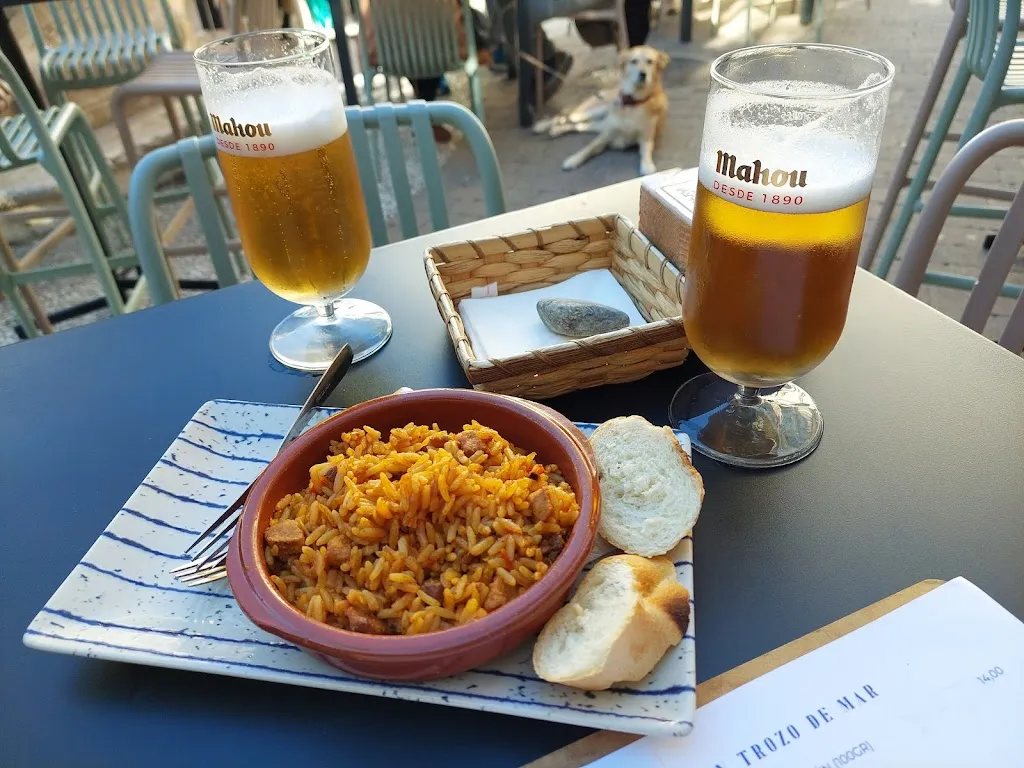 Lynsey Pistorius_Taberna Cafeciño by moya_Almuñécar_recensione