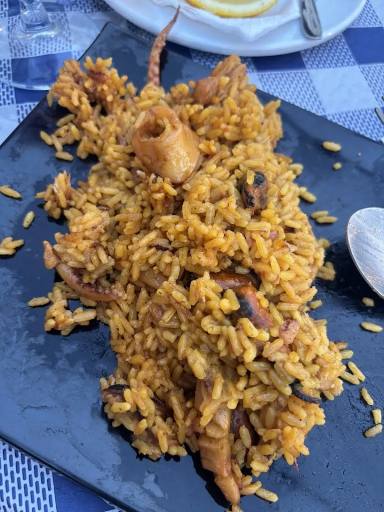 Ömer Sevimli_Salitre Playa_Almuñécar_recensione