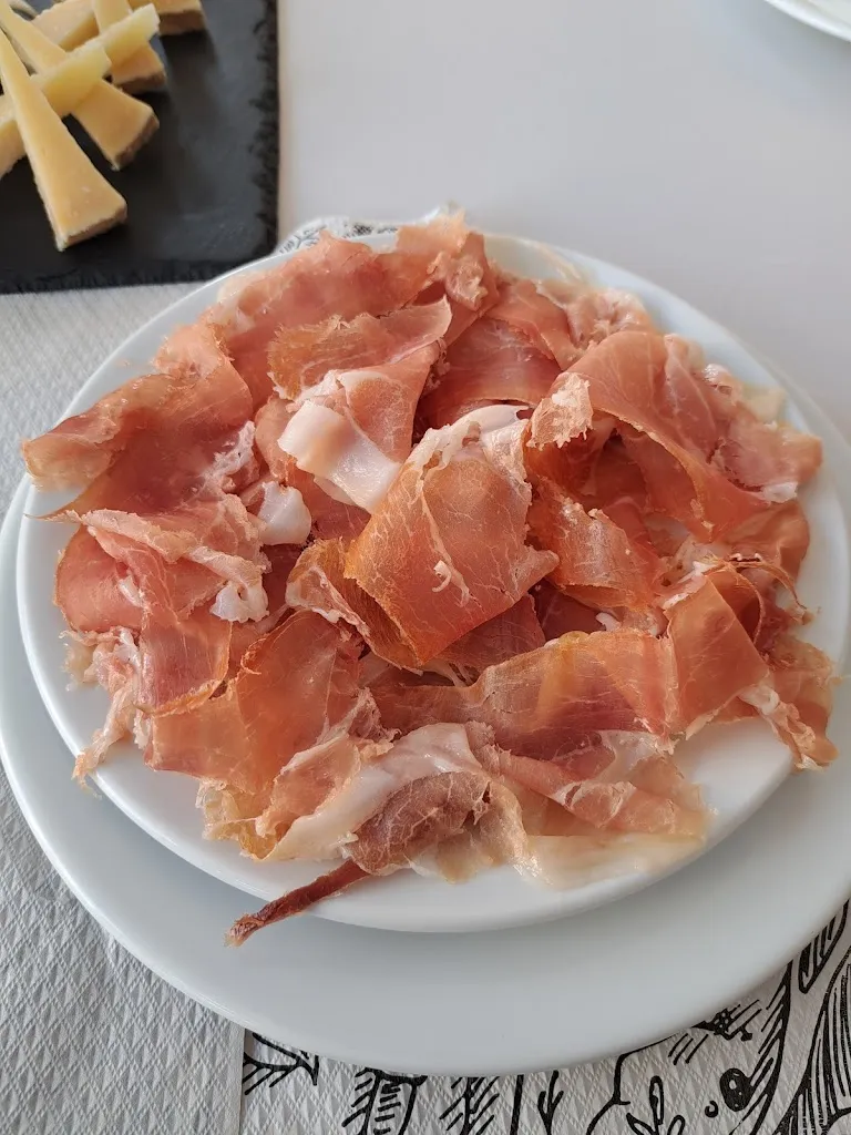 Ivan Antunovic_Mesón Mari y Miguel_Almuñécar_review