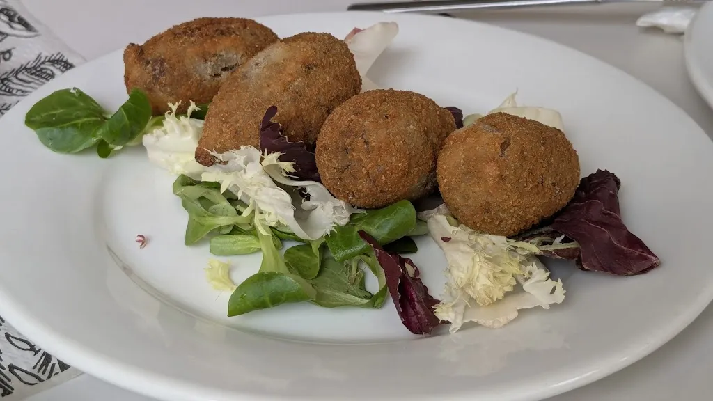 Mesón Mari y Miguel_Almuñécar_slider_image_3