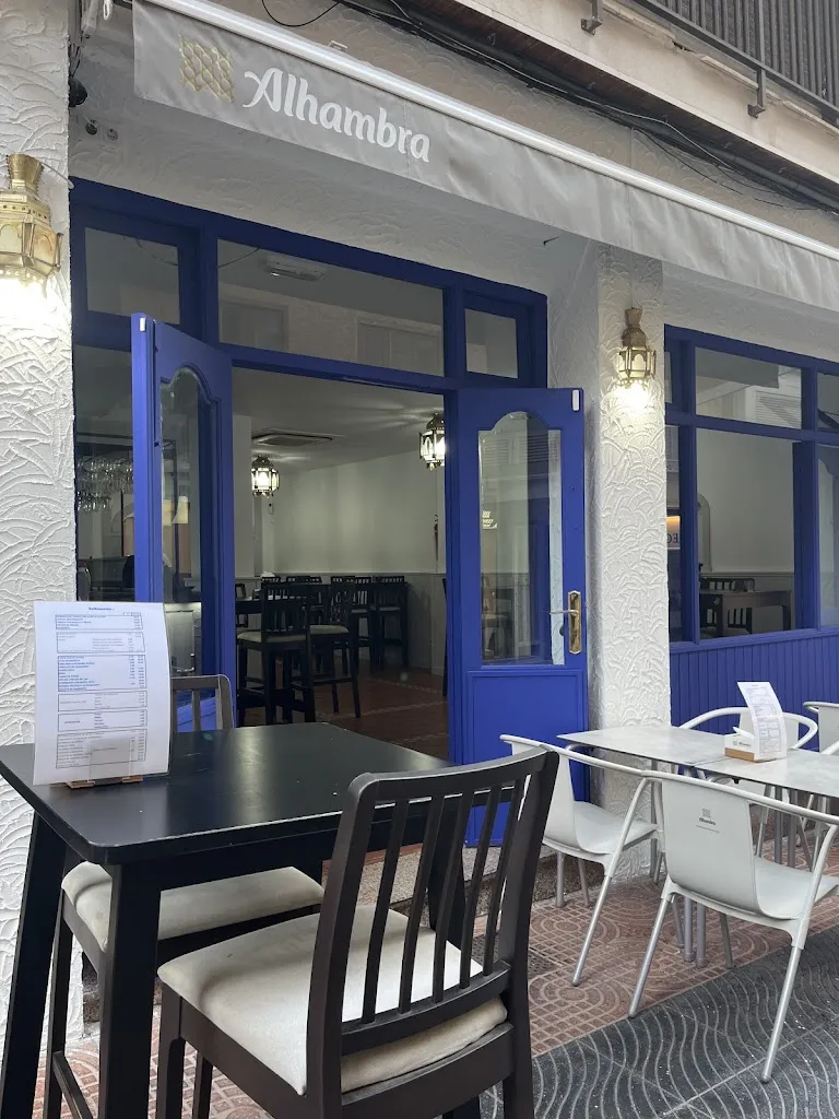 DeMomento..._Almuñécar_slider_image_2