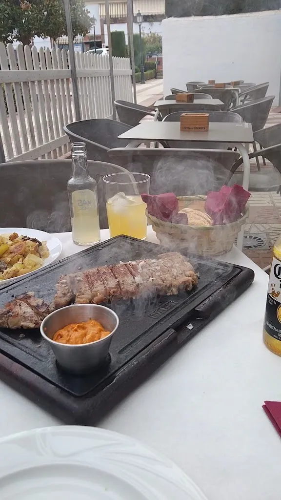 Taberna Los hermanos_Cájar_slider_image_2